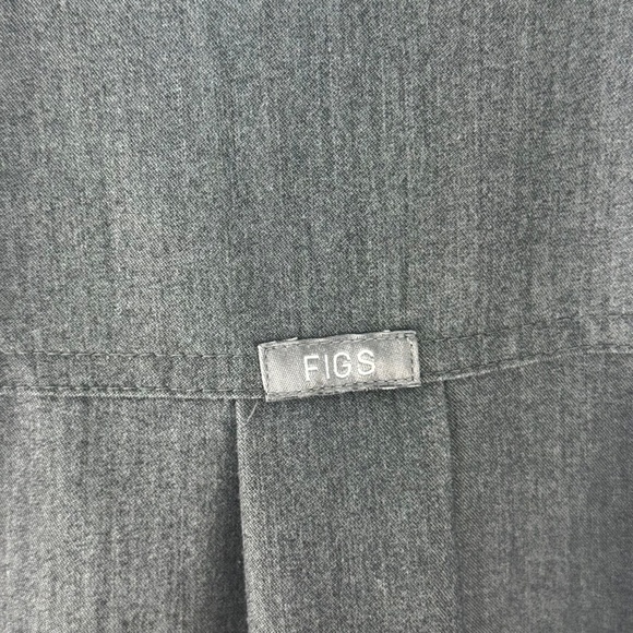 FIGS Graphite Scrub Set | Small Top + Small Tall Jogger Pants - Picture 12 of 12